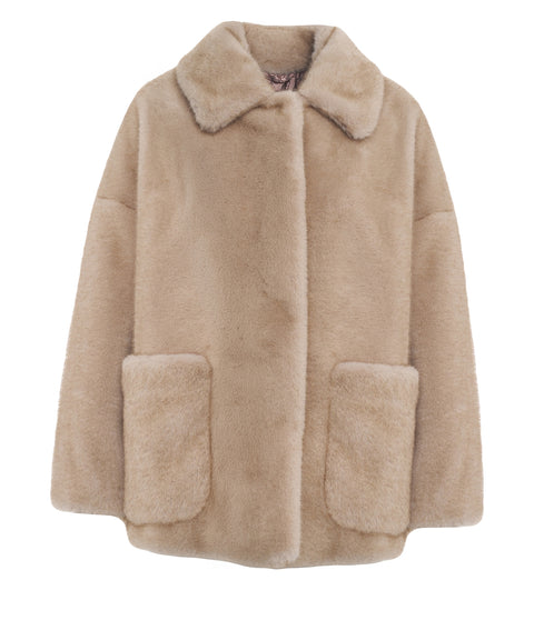 Cappotto in pelliccia sintetica