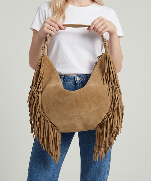 Schultertasche aus Wildleder