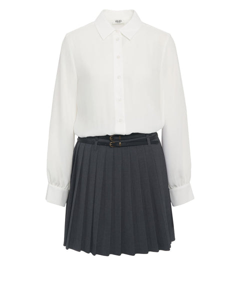 Minikleid mit Taillengürtel