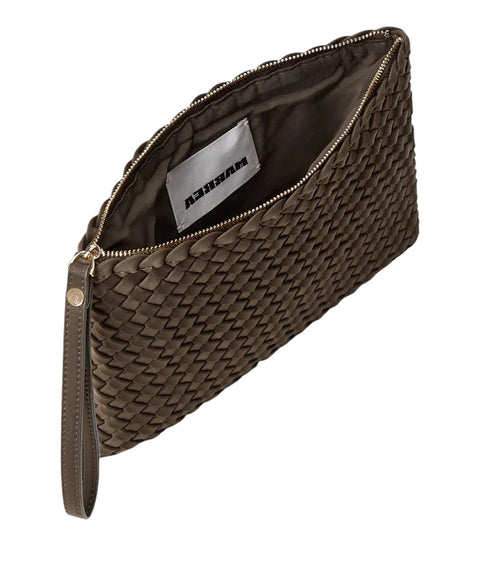 Clutch in neoprene