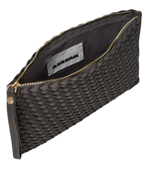 Clutch in neoprene