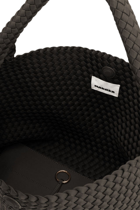 Large bucket in neoprene