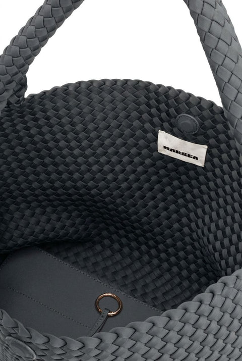 Large bucket in neoprene