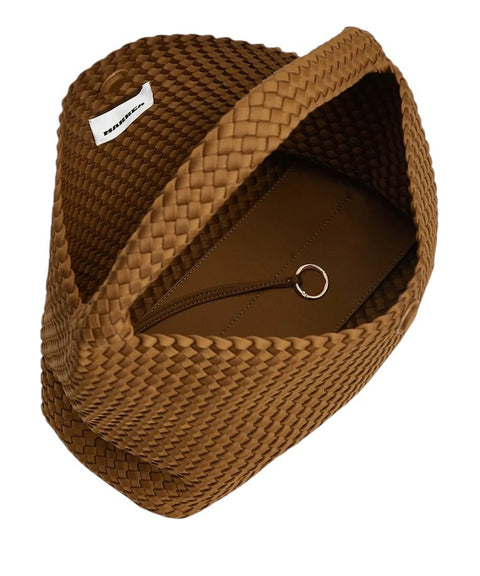 Large bucket in neoprene