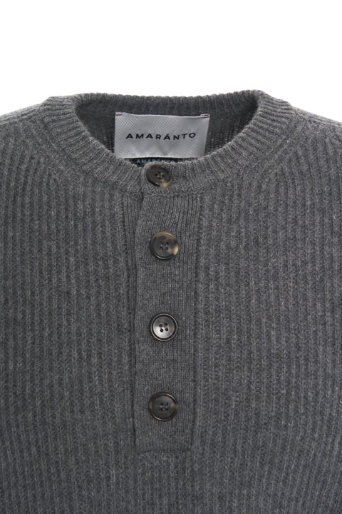 Maglione con chiusura con bottoni