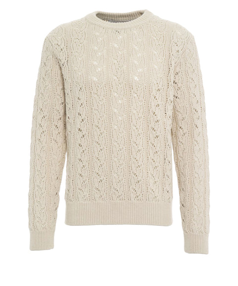 Pullover mit Zopfstrickmuster