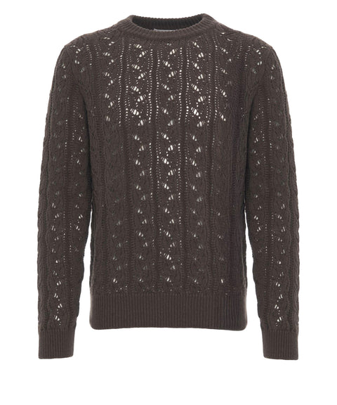 Pullover mit Zopfstrickmuster