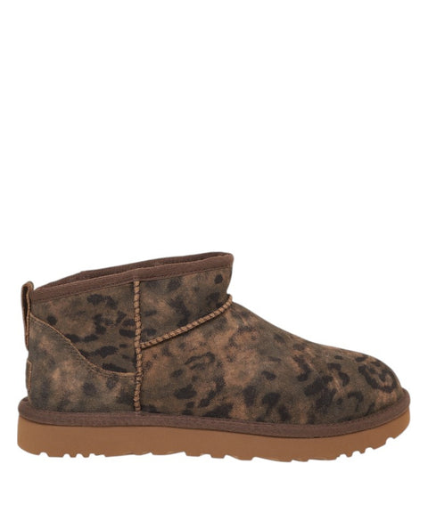 Boots 'Classic Ultra Mini Spotted'