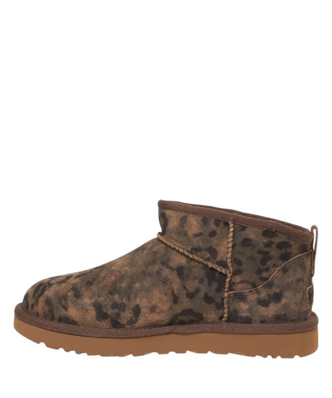 Boots 'Classic Ultra Mini Spotted'