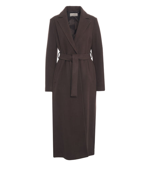 Coat with waist belt