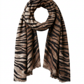 Scarf with animal print