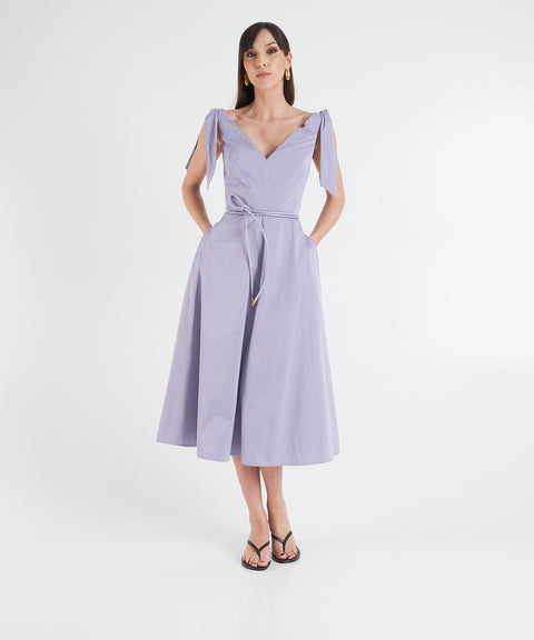 Midikleid mit Schleifendetails