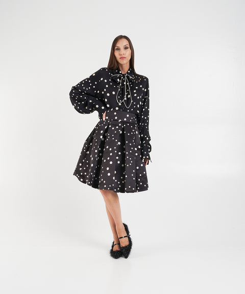 Bluse mit Schleifenkragen