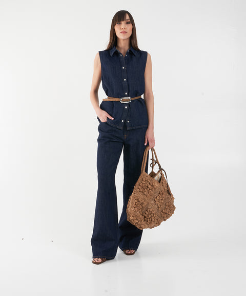 Blusa smanicata in denim