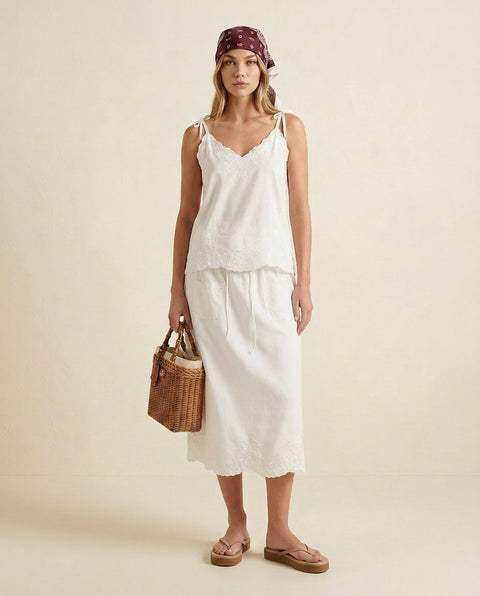 Midi skirt with embroidery