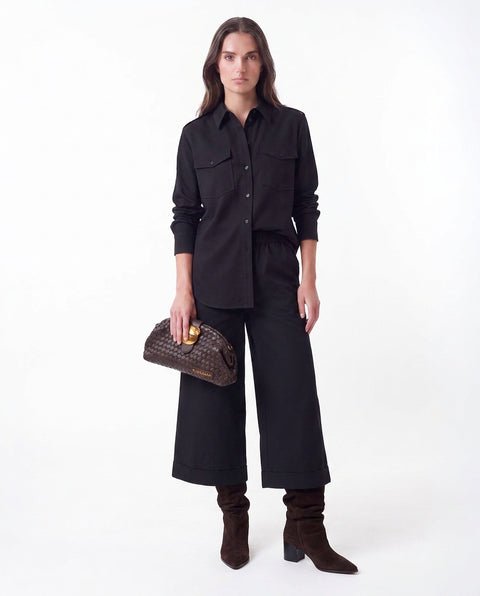 Shirt blouse with epaulettes