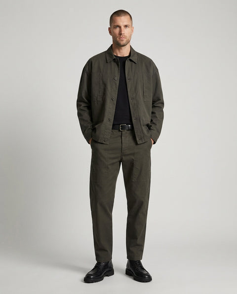 Pantaloni con tasche applicate