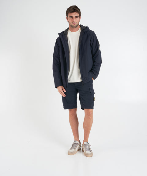 Jacke mit Logoetikett