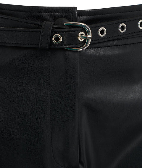 Shorts con frange in ecopelle #nero